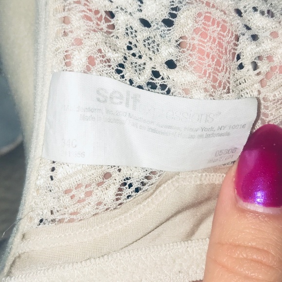 Nude Push-Up Front Clip Lace Bra 34C - Picture 3 of 3